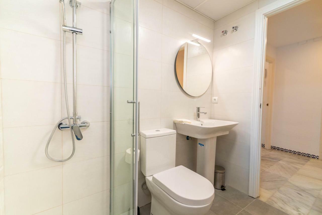 Well-Located 3Bdr Apartment In 푸엔히롤라 외부 사진