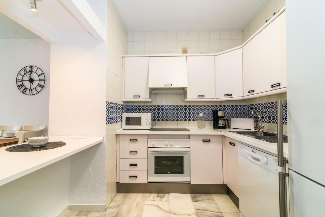 Well-Located 3Bdr Apartment In 푸엔히롤라 외부 사진